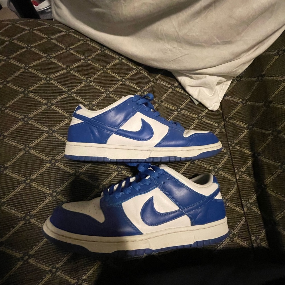 Nike Men's Royal Blue and White Sneakers